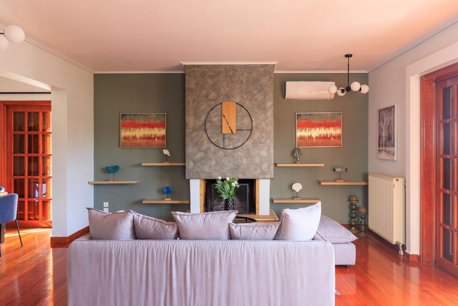 Aiolos Grand Super Lux Suite Kalamaki Alimos Near The Sea Атина Екстериор снимка
