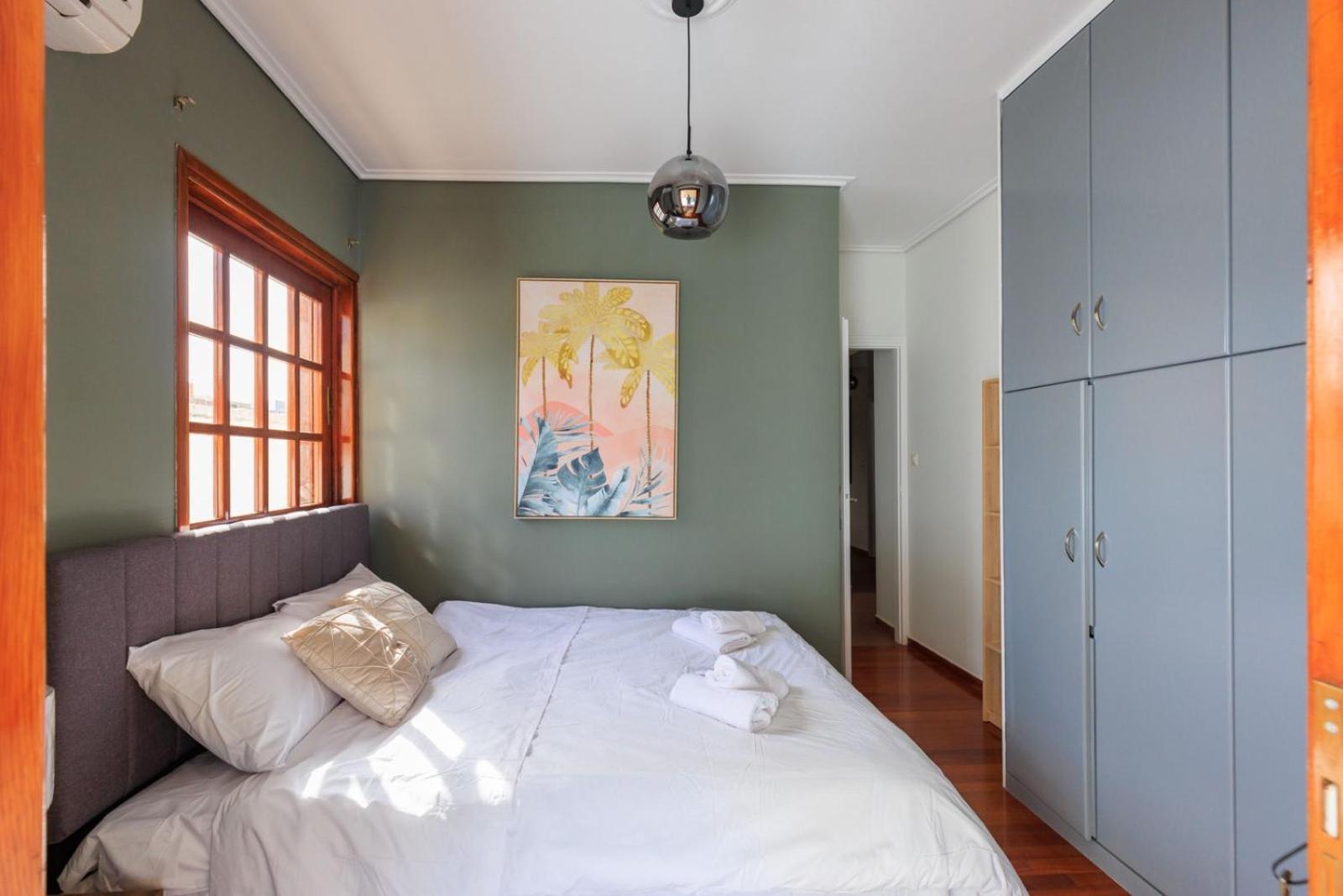 Aiolos Grand Super Lux Suite Kalamaki Alimos Near The Sea Атина Екстериор снимка