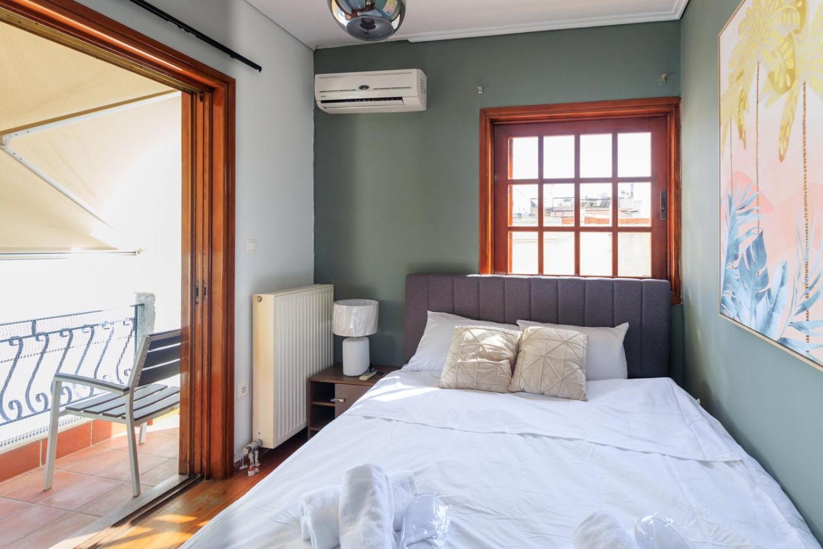 Aiolos Grand Super Lux Suite Kalamaki Alimos Near The Sea Атина Екстериор снимка